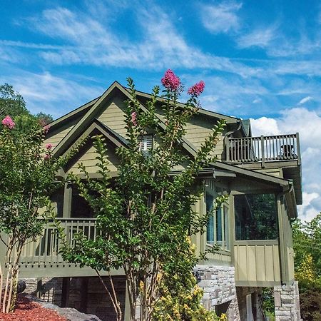 Отель Chimney Rock Manor Экстерьер фото
